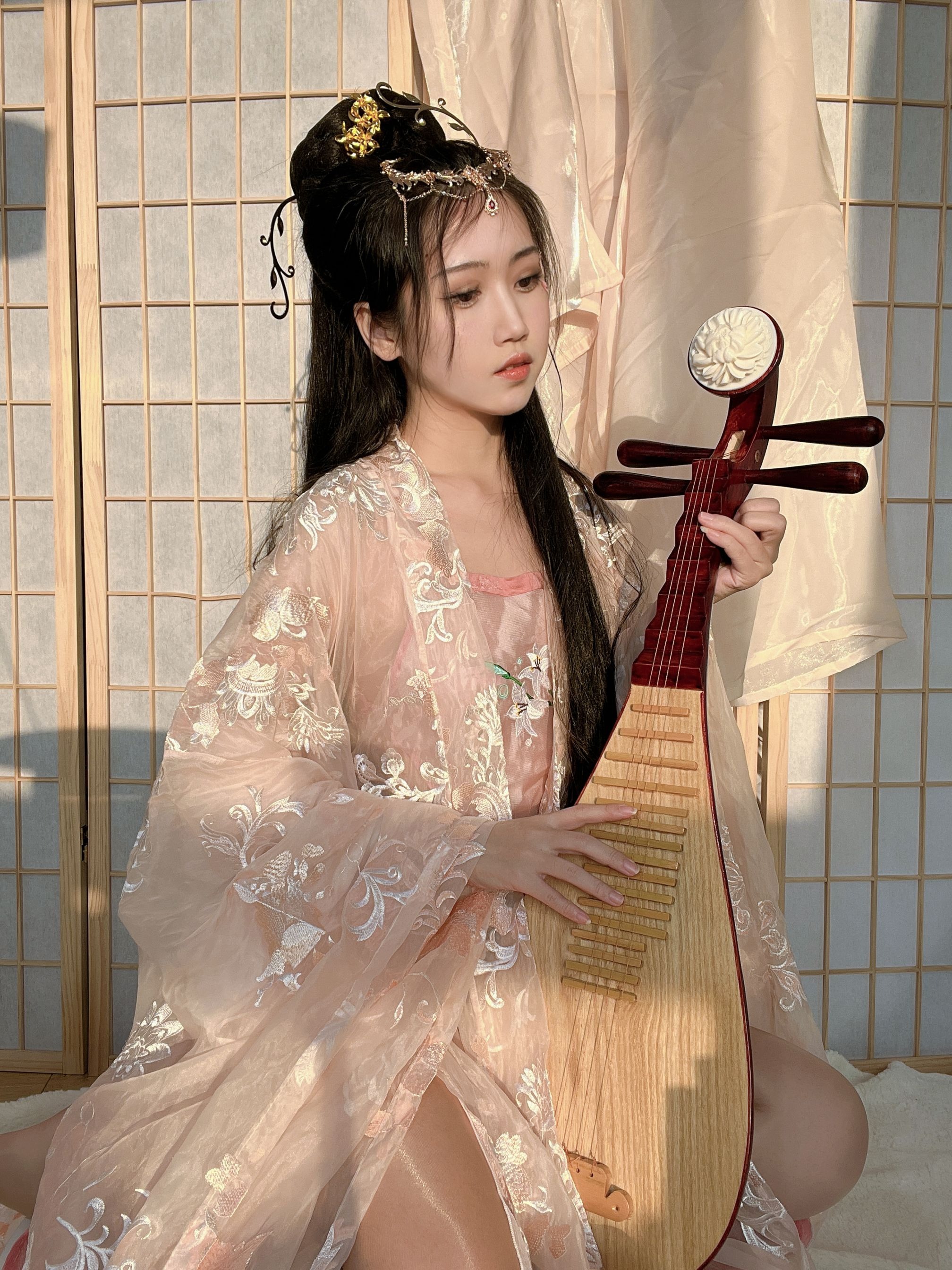 不呆猫 古风温泉人妻 [56P1V-1.39GB](19)