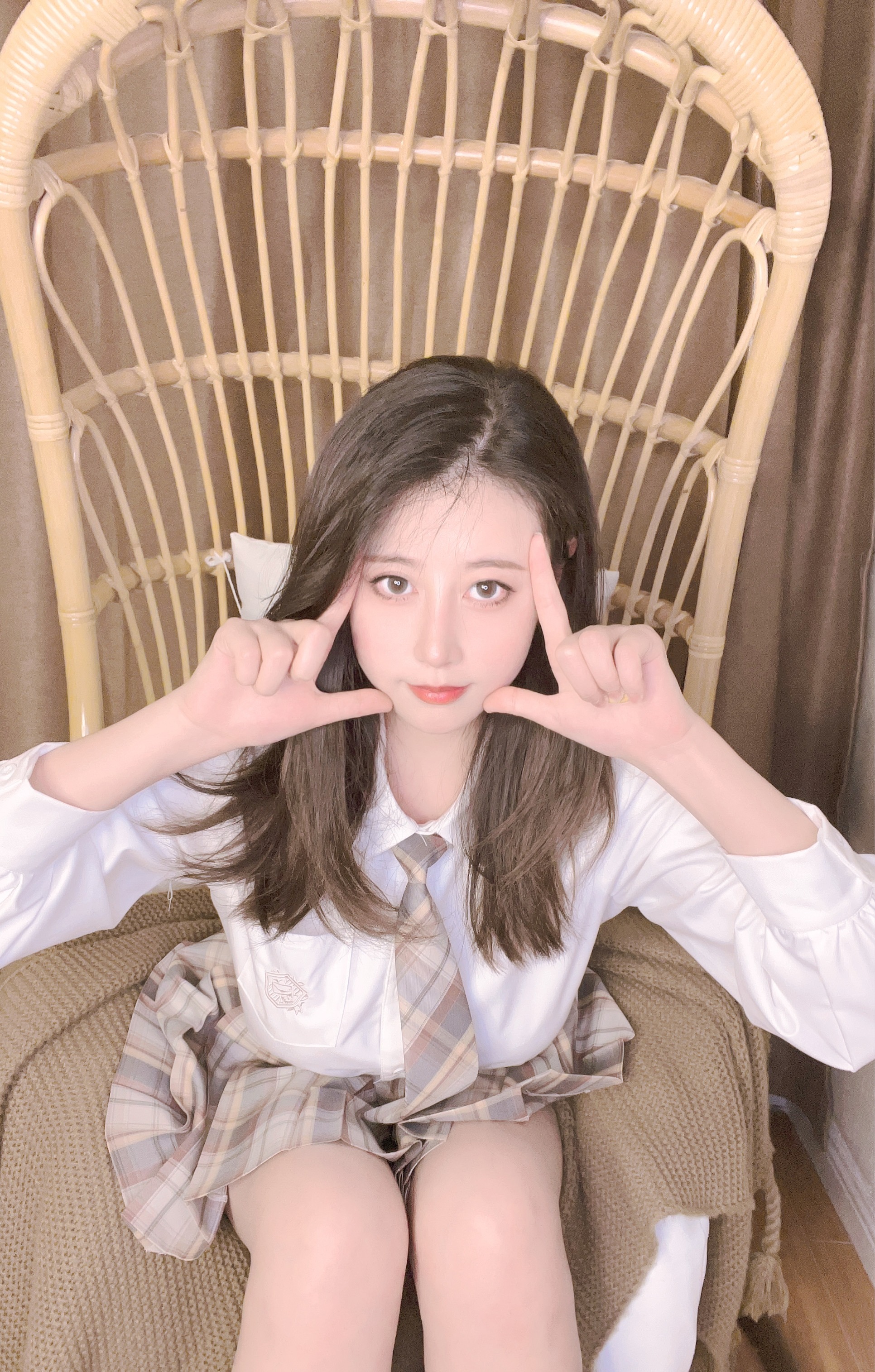 奈汐酱nice 34号自拍本 – JK 53P 133MB(3)