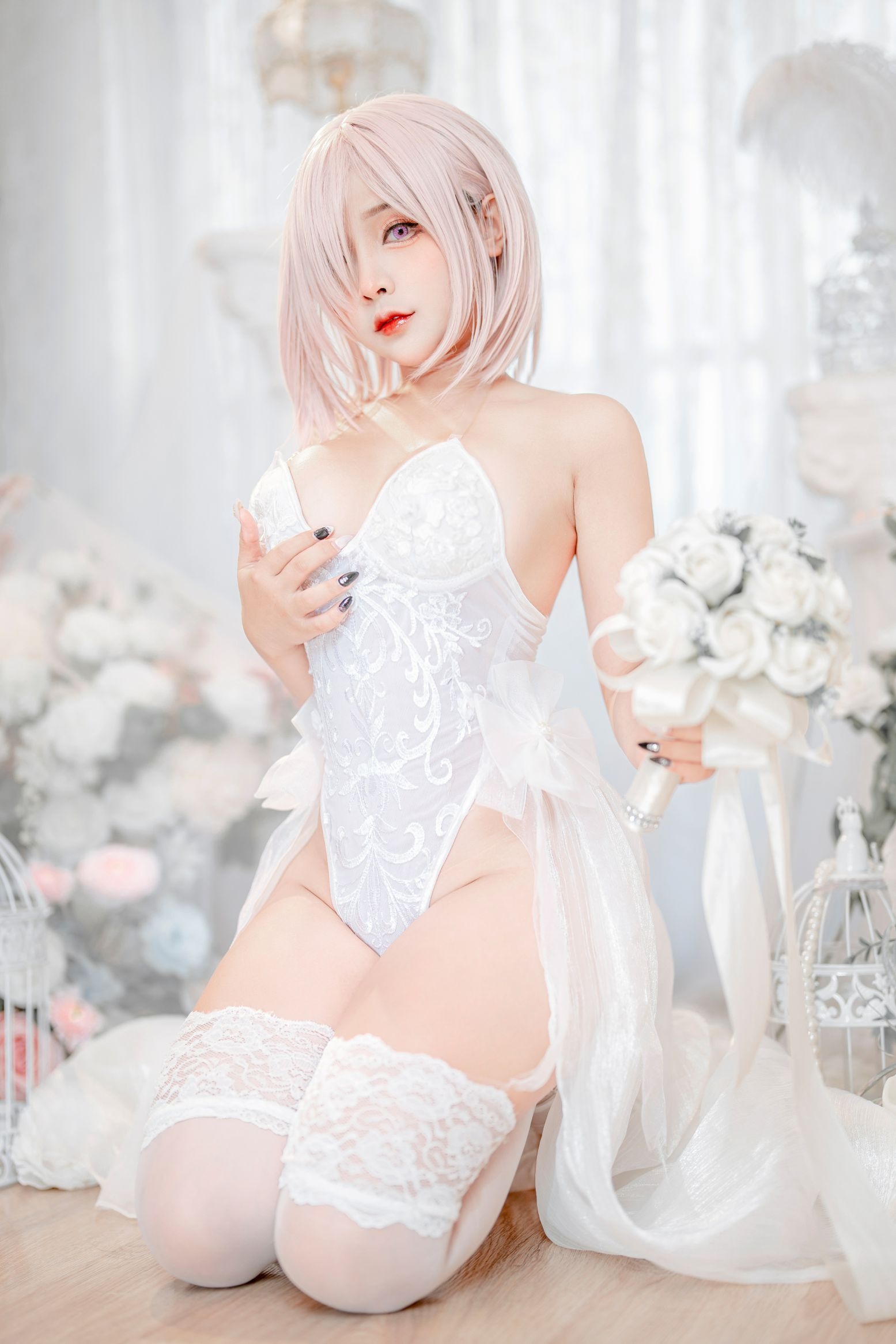 Sayo Momo Mashu white lingerie body oil(16)