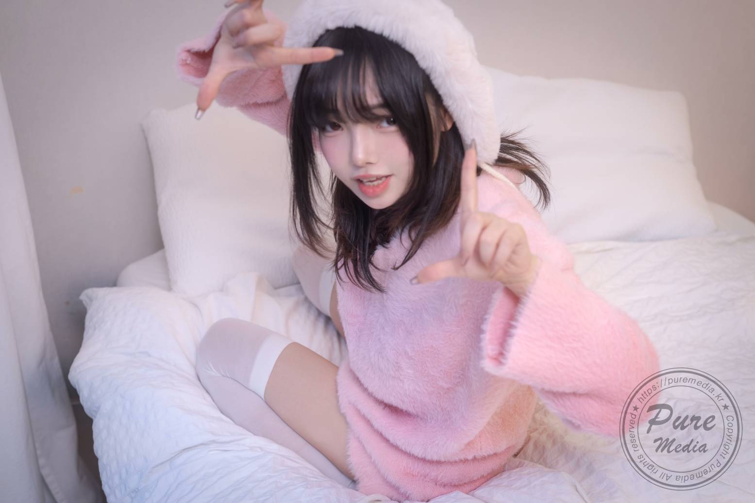 [PureMedia] Vol.266 Jelly - Cutie rabbit & Pink hole(56)