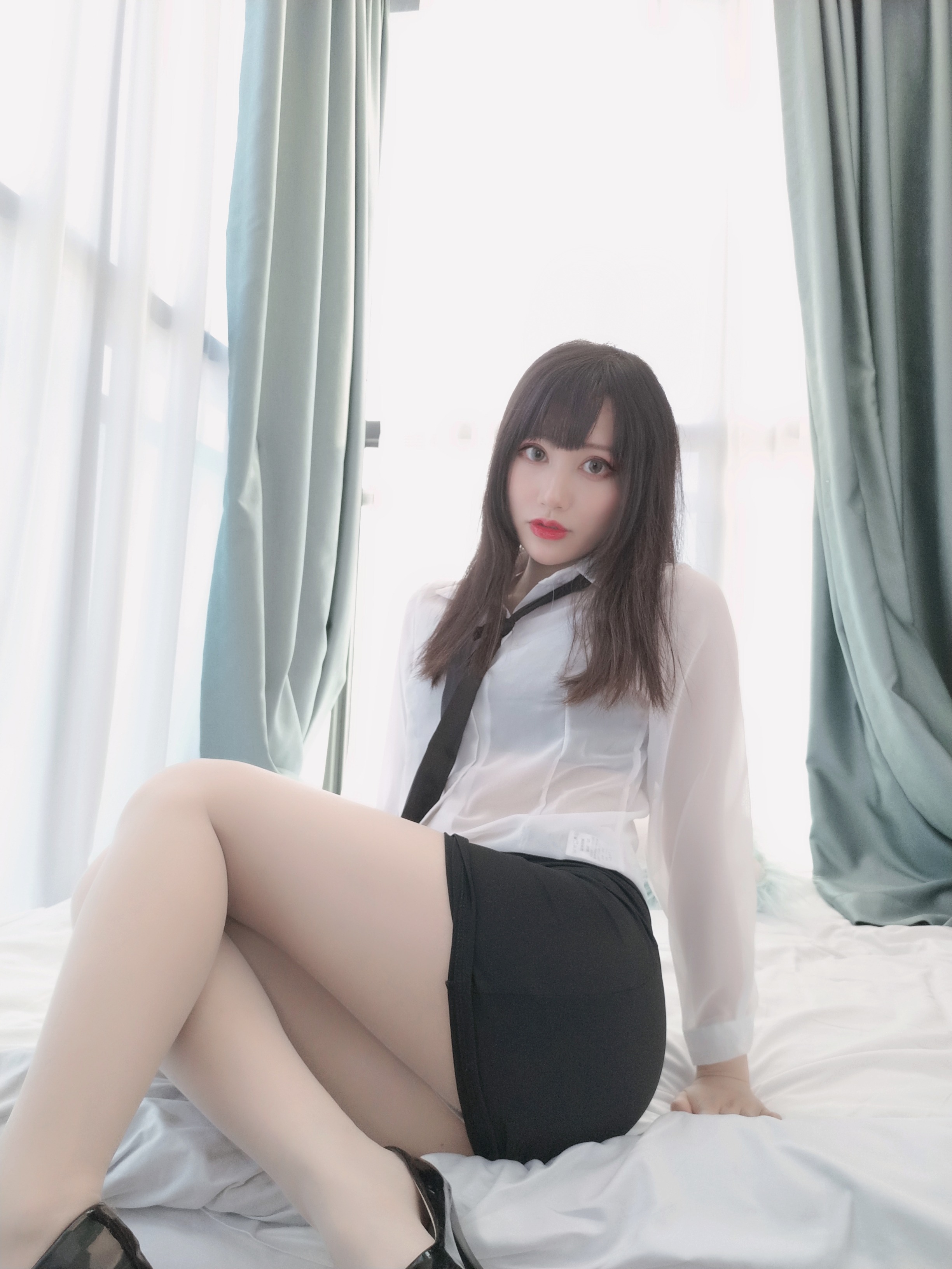木之本果 自撮りVol.13 秘書さんは退勤後です。 [108P4V-523MB](7)
